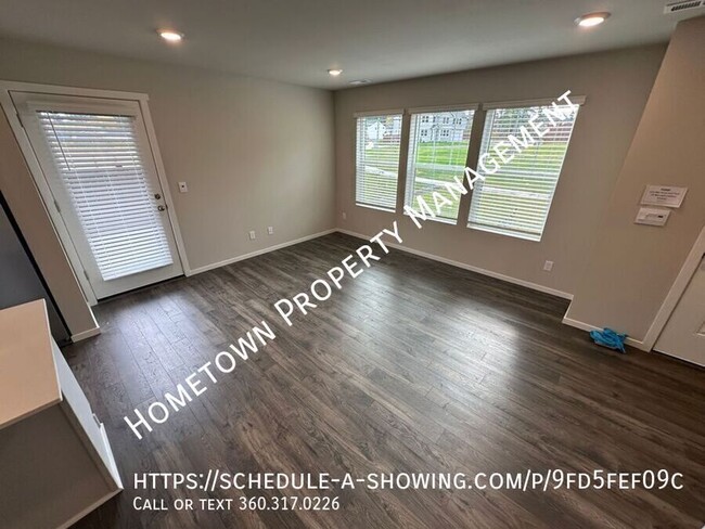 Building Photo - 2403 Trailside Dr NE