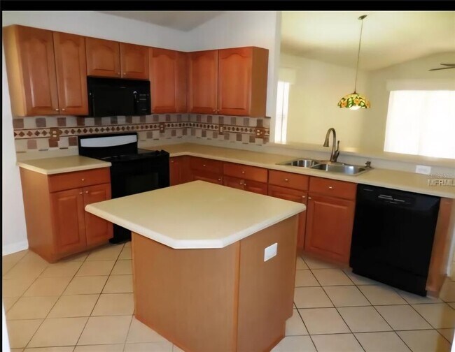 Building Photo - 5530 Cannonade Dr