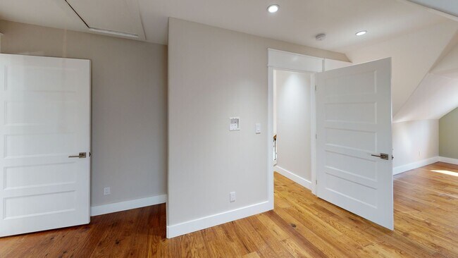 Foto del edificio - 215 16th St