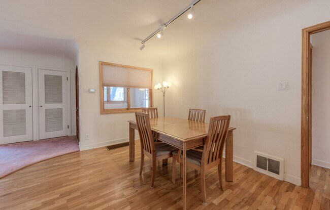 Foto del edificio - Architectural West Boulder Gem for Rent – ...