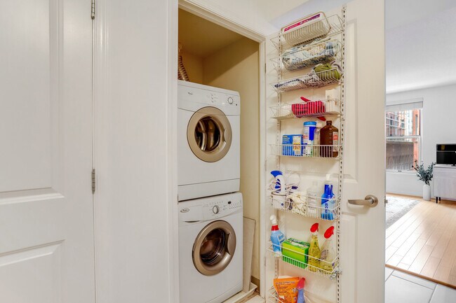 In unit laundry - 915 E St NW