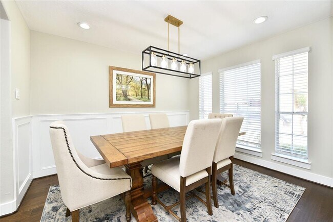Building Photo - 18403 Brenwood Manor Dr