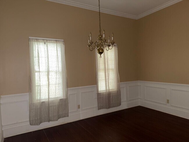 Building Photo - 5719 FL-4