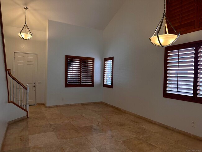 Building Photo - 1137 Quinto Creek Pl