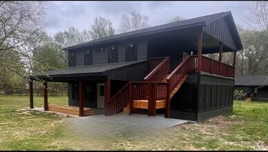 Building Photo - 419 Shade Rd