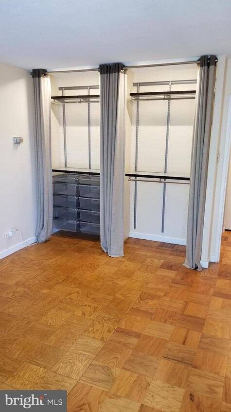 Foto principal - 490 M St SW