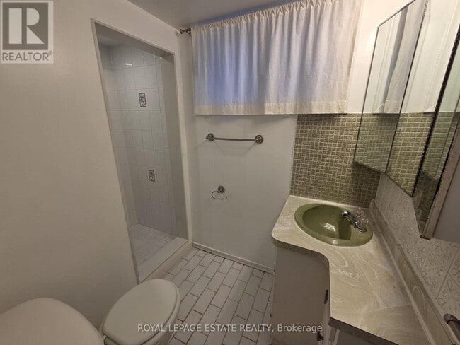 Building Photo - 19 Orley Ave