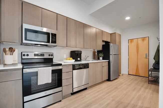 The 72nd Apartments | Kitchen - 72nd Apartments