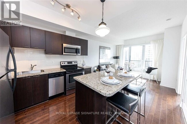Building Photo - 385 Prince of Wales Dr