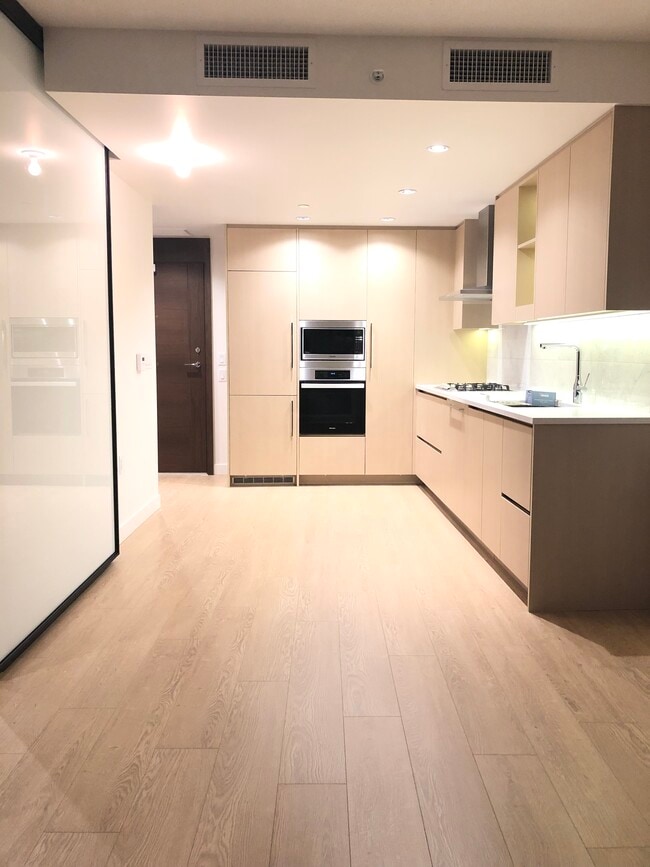 Building Photo - 89 Nelson St