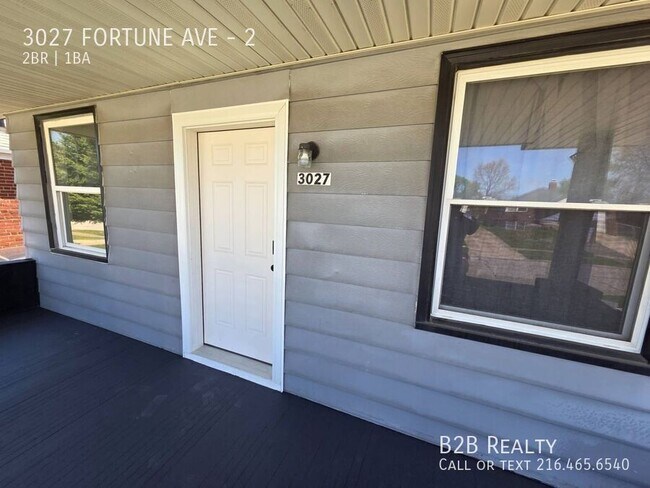 Foto del edificio - 3027 Fortune Ave