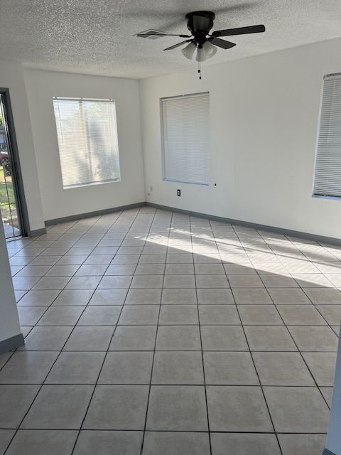 Foto del edificio - 715 Crane St