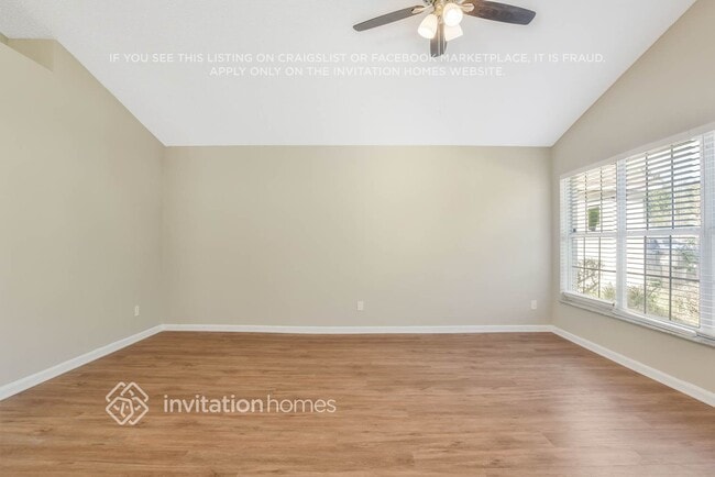 Building Photo - 4920 Aventura Blvd