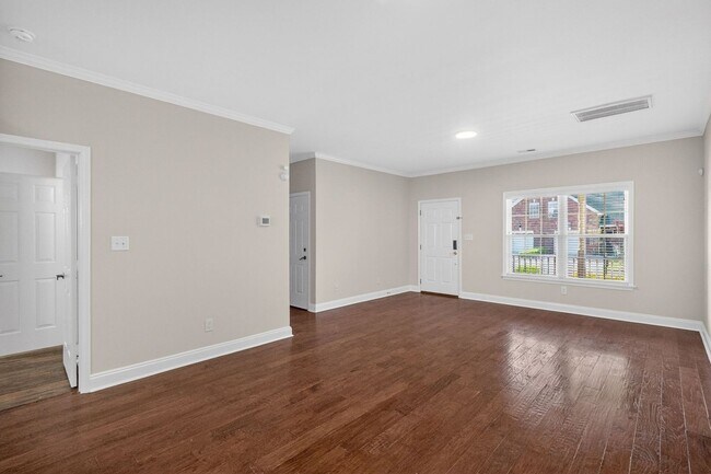 Foto del edificio - 124 Quality Dr