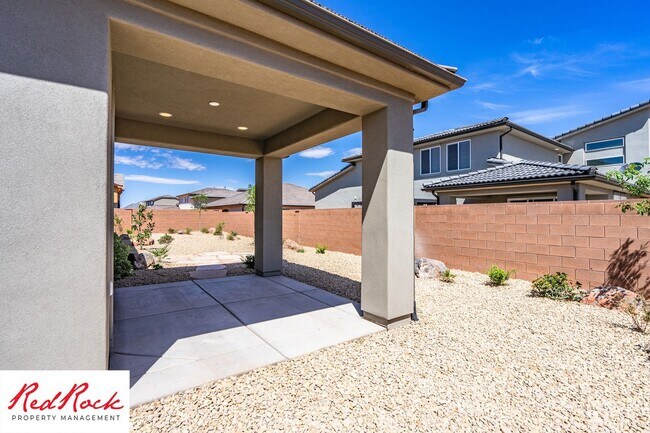 Building Photo - BRAND NEW Stunning 3 Bedroom Home Minutes ...