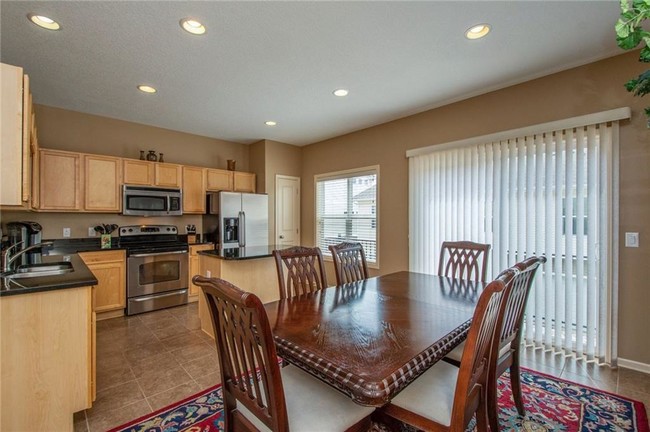 Building Photo - 6929 Jack London Dr