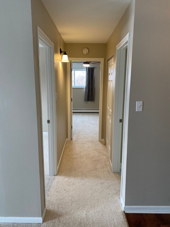 Building Photo - 7305 Tiffany Dr