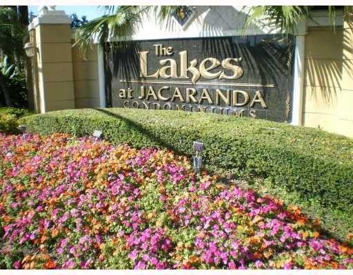 Foto principal - 10709 Cleary Blvd