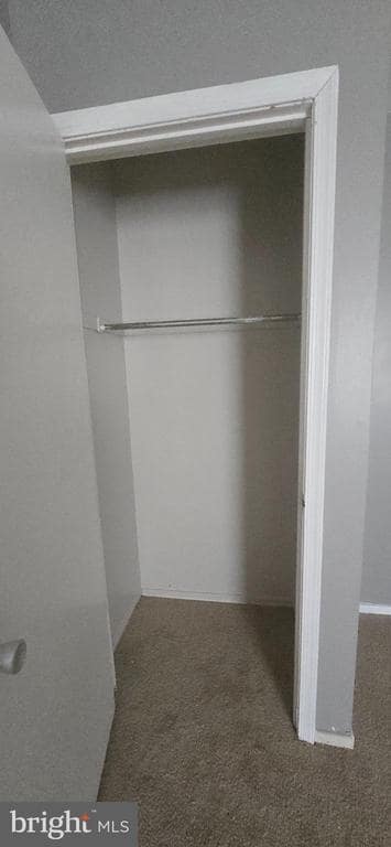 Foto del edificio - 5307 Valiquet Ave