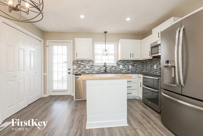 Foto del edificio - 3508 Country Way Rd