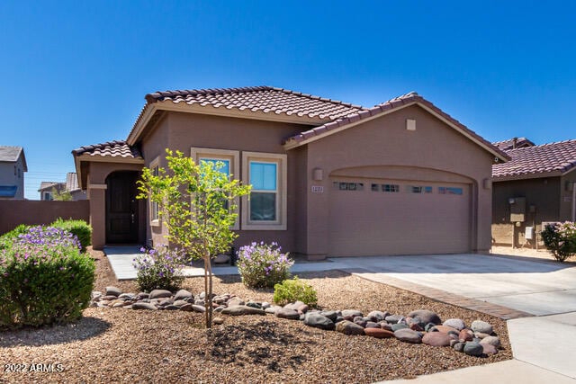 Foto principal - 12351 W Palmaire Ave