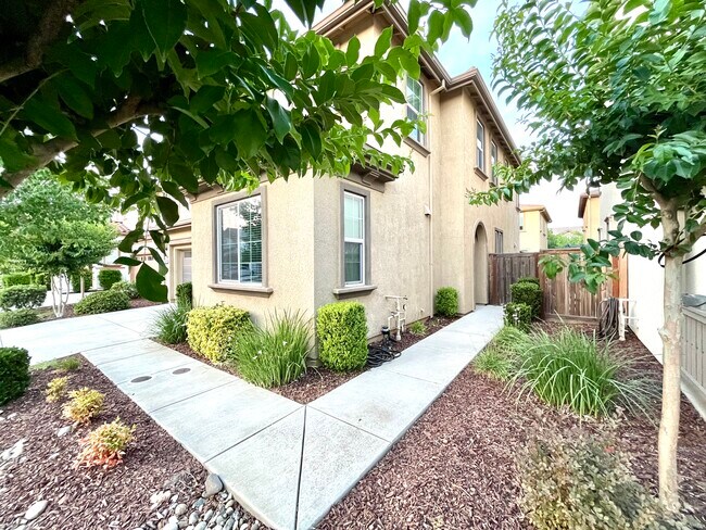 Foto del edificio - 8369 Bronx Wy