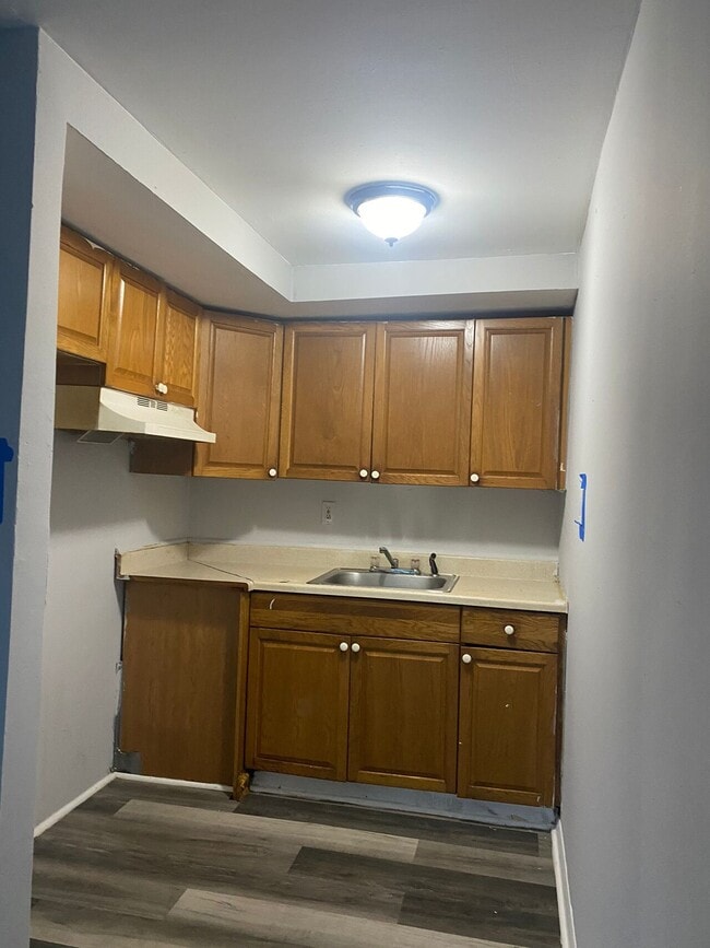 Building Photo - 4835 N 6th Street