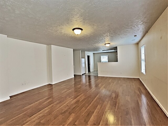 Building Photo - 2773 Sutherland Drive