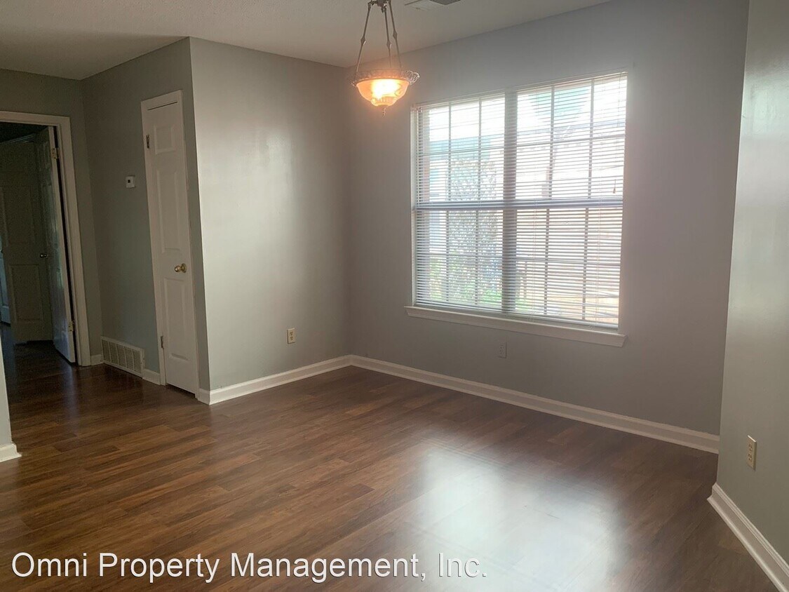 Foto principal - 3 br, 3 bath House - 1631 OLD MILL STREAM