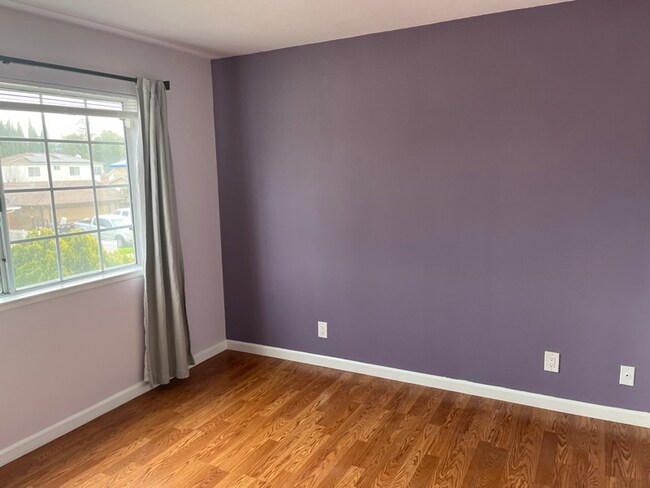 Foto del edificio - 1000 Pine Hollow Cir