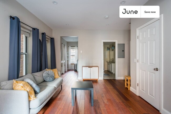 Photo - 121 Salem St Apartment