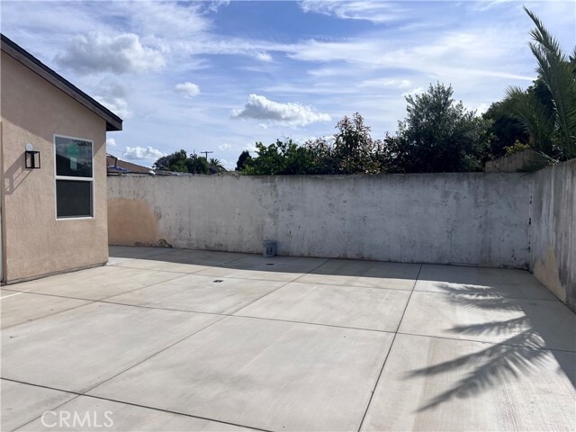 Foto del edificio - 1642 W 215th St