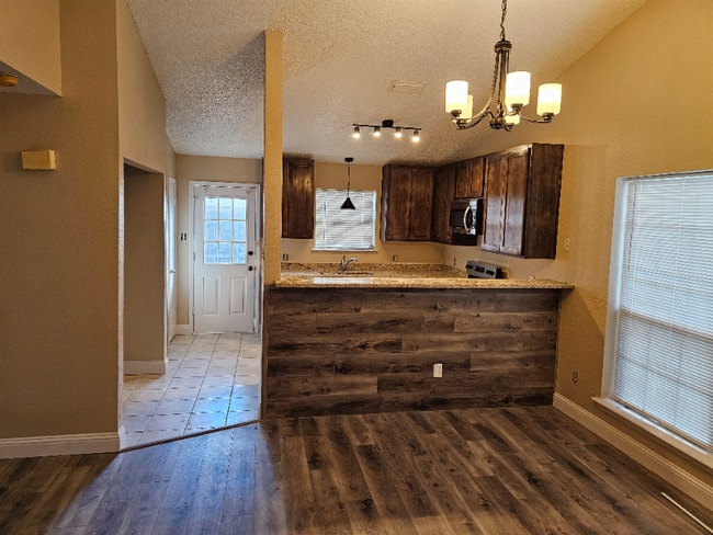 Photo - 2500 E Park Blvd Apartment