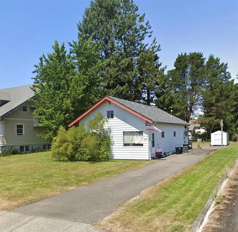 Primary Photo - Attic 3rd bedroom converted to storage /of...