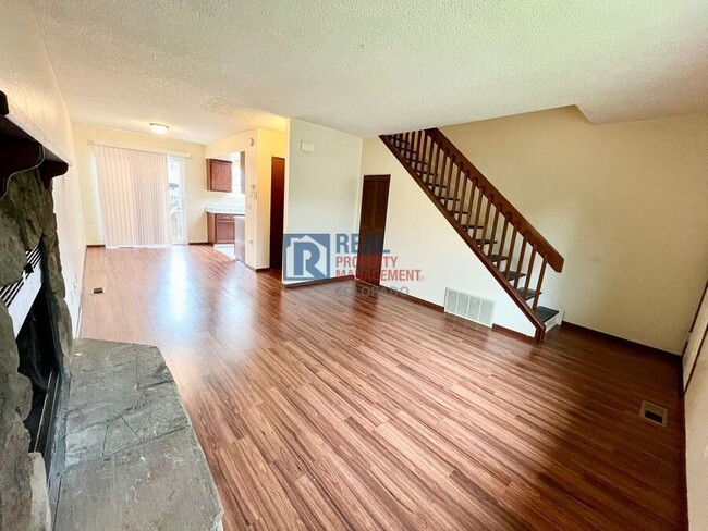 Building Photo - 3053 Starlight Cir