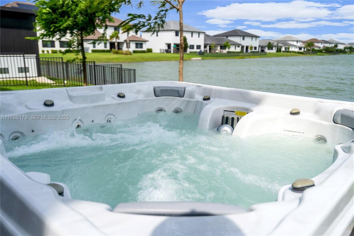 Foto principal - 17571 SW 46th St