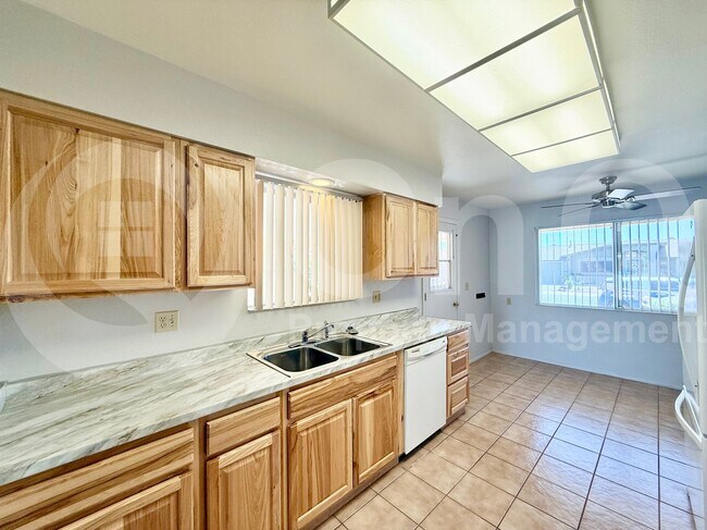 Foto del edificio - 10829 W Sarabande Cir