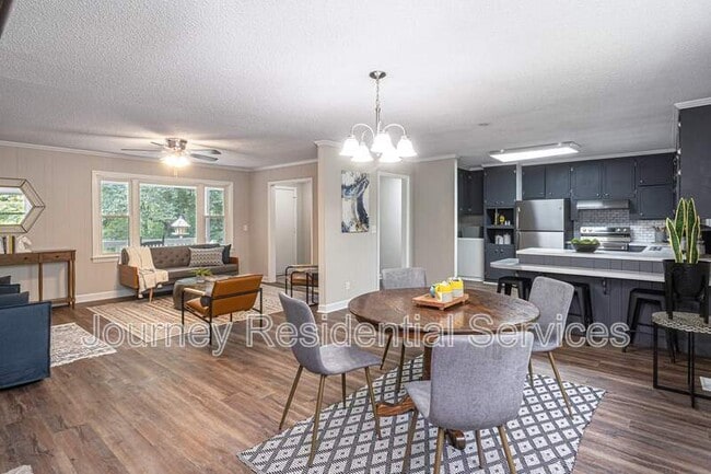 Building Photo - 2620 Lanlier Dr