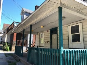 Building Photo - 698-700 Willey St
