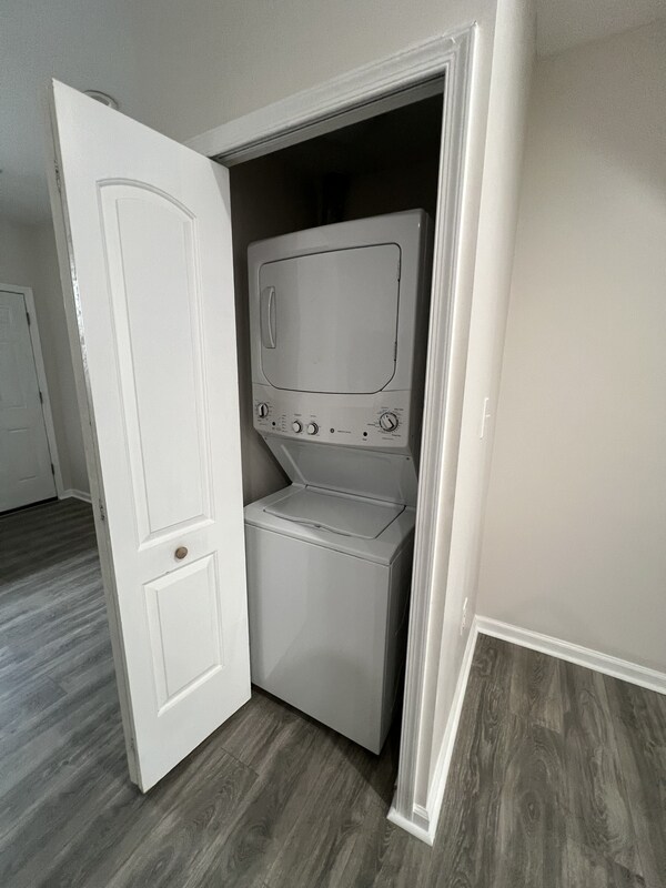 Foto del edificio - 1721 Fernon St