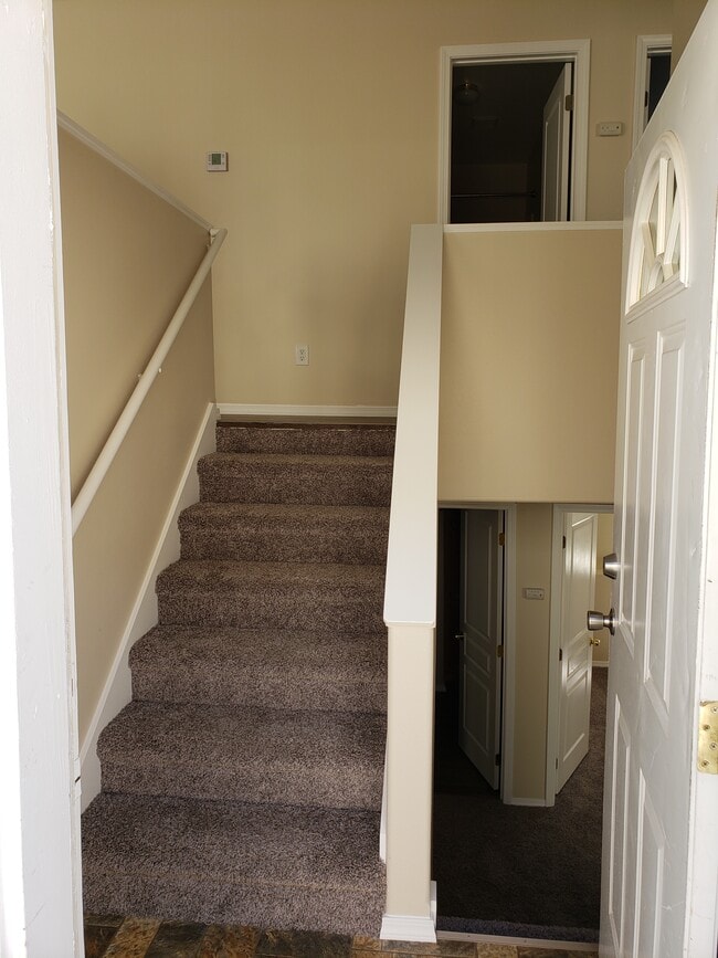 Building Photo - 709 S Scott St