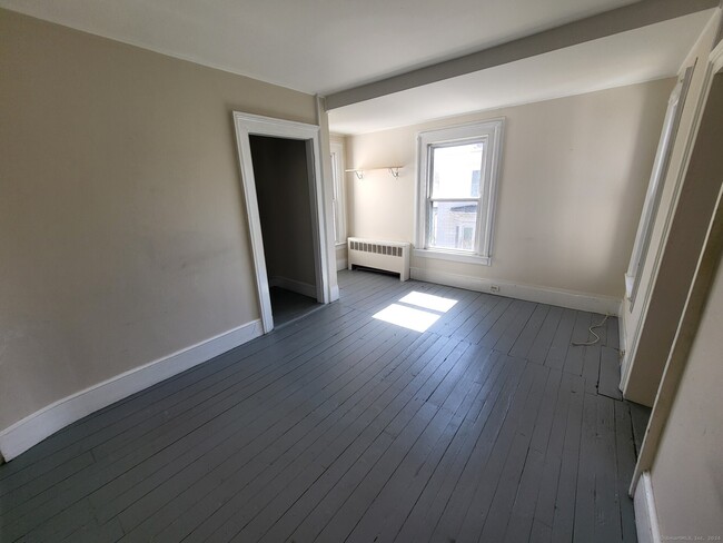 Building Photo - 34 West St