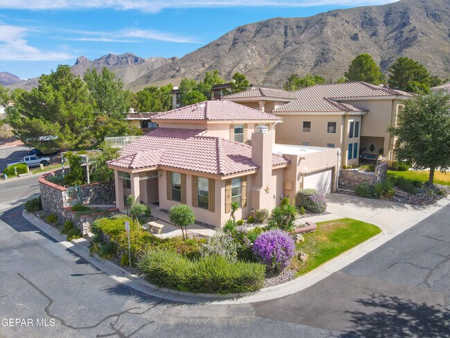 Foto del edificio - 53 Sun Point Ln