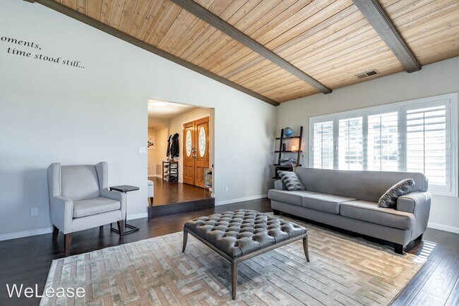 Foto del edificio - 4 br, 2.5 bath House - 1042 Evergreen Lane