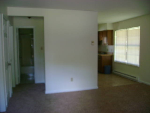 Building Photo - 3552 Tyre Neck Rd