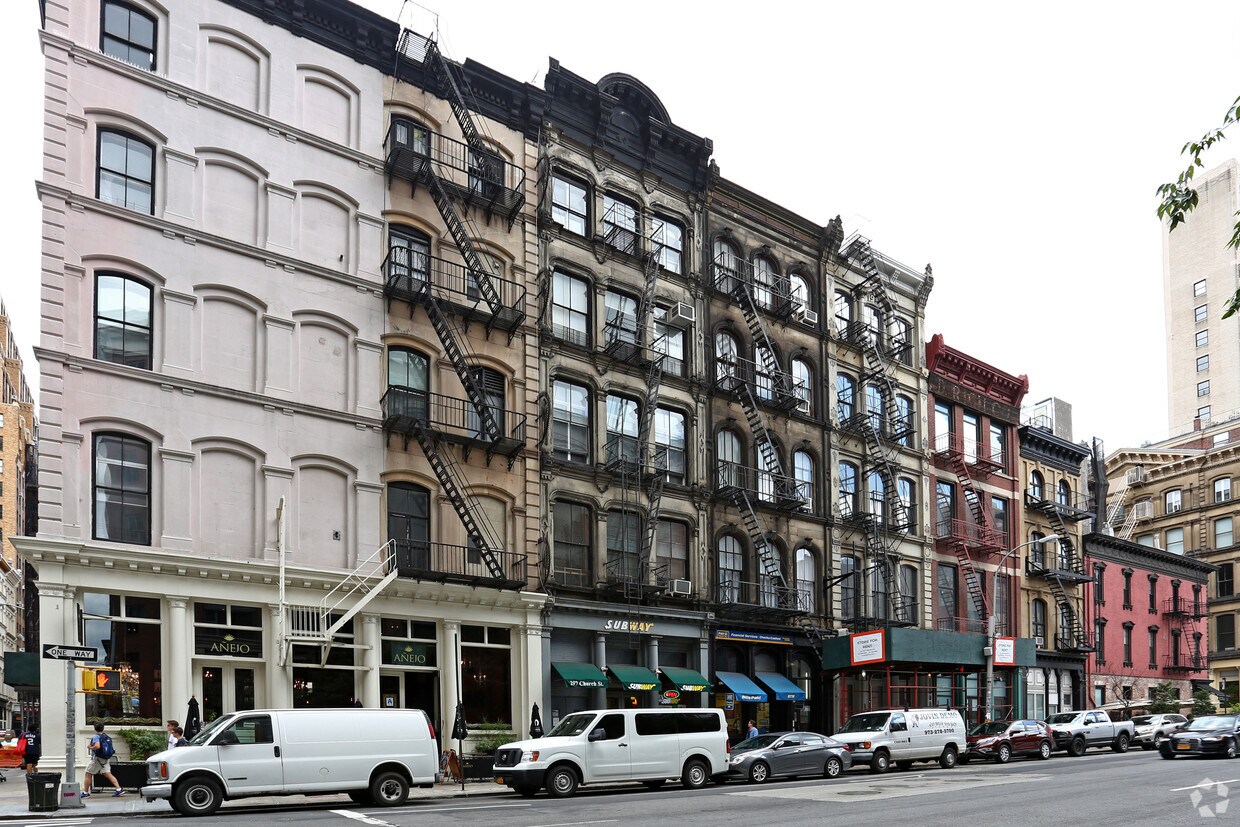 Primary Photo - 297-301 Church St