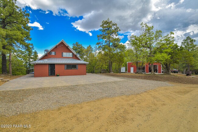 Building Photo - 3350 Spruce Mountain Rd