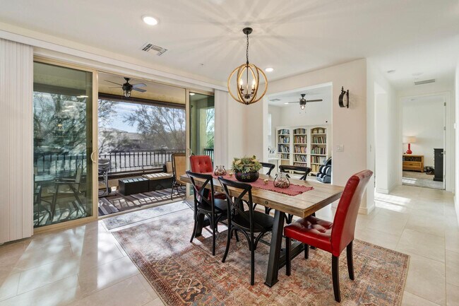 Foto del edificio - 5100 E Rancho Paloma Dr