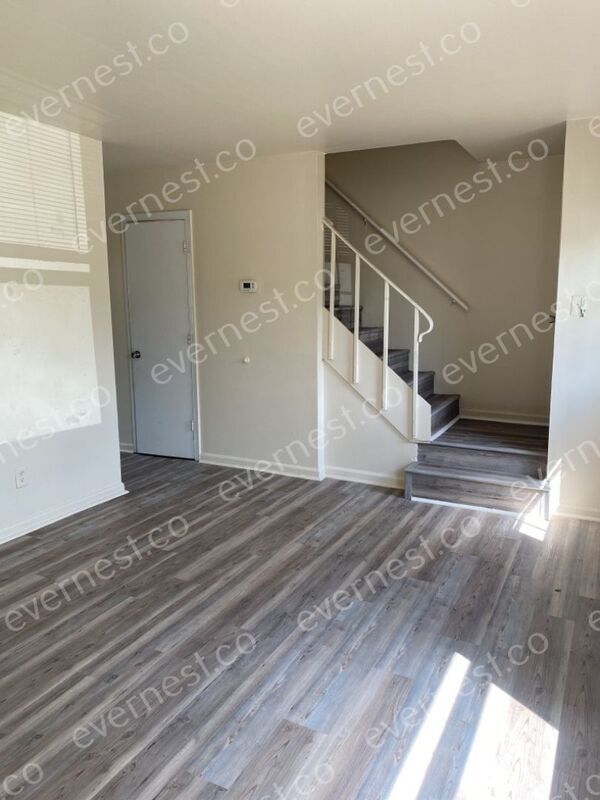 Building Photo - 507 Harris Ct