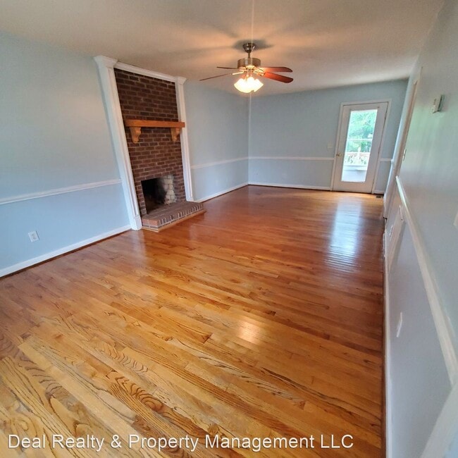 Building Photo - 3 br, 2.5 bath House - 163 Glen Laurel Road
